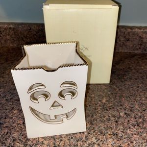 NEW NEVER BEEN USED Lenox Halloween Luminary Silly Face Votive